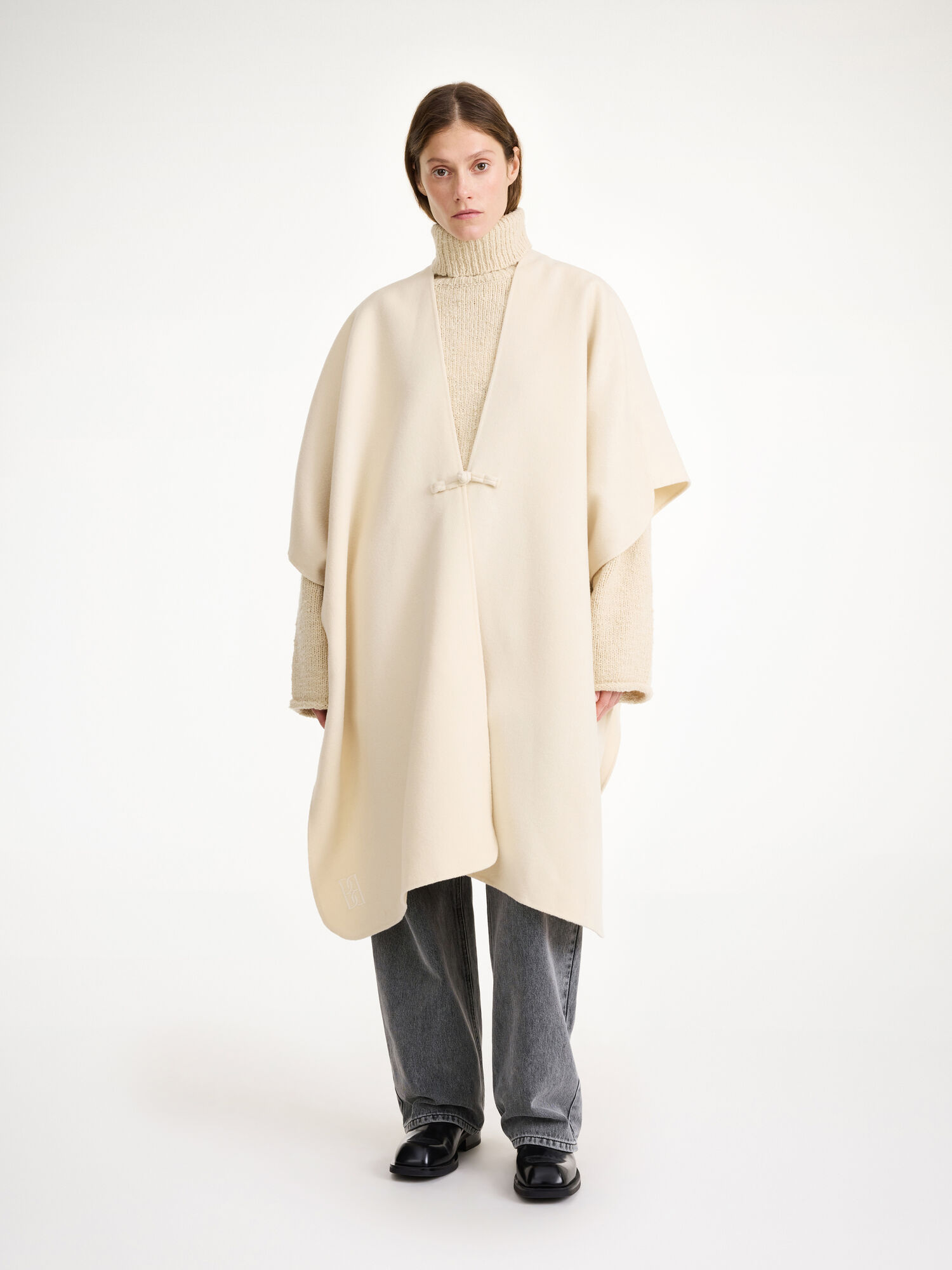 By Malene Birger Robertas Wool Cape Jakker Pearl | NO_BB99149