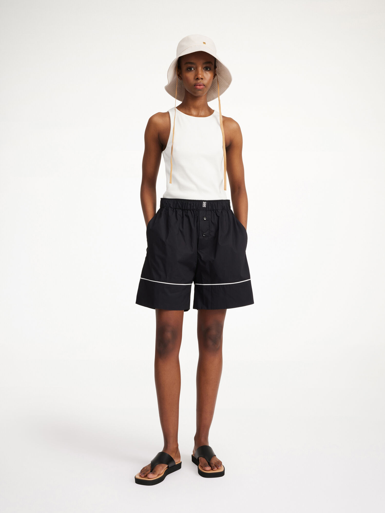 By Malene Birger Siara Organic Cotton Shorts Svarte | NO_BB49366